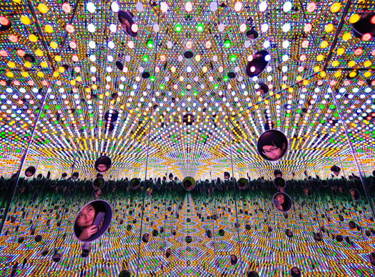 a.10-Yayoi-Kusama