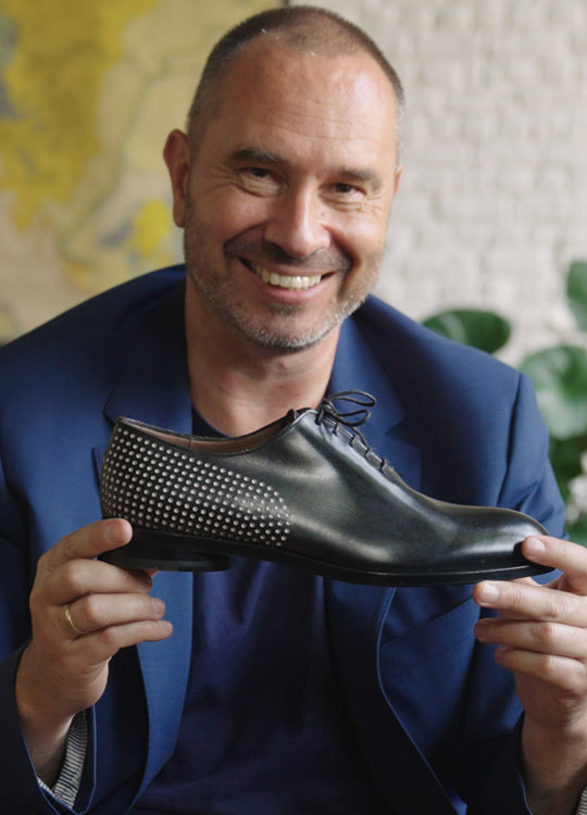 FRATELLI ROSSETTI x ALAIN GILLES : LIMITED EDITION SHOES COLLECTION FOR  MEN/WOMEN 2021 | Sugar & Cream | A Beautiful Life Deserves a Beautiful Home