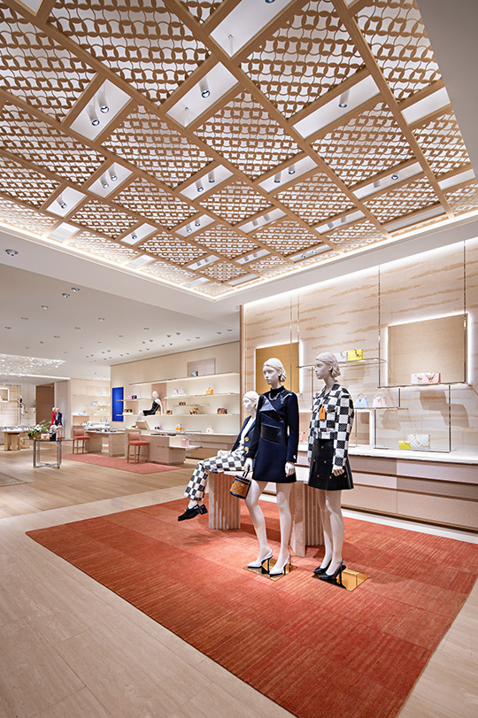 Louis Vuitton luncurkan sepatu ramah lingkungan